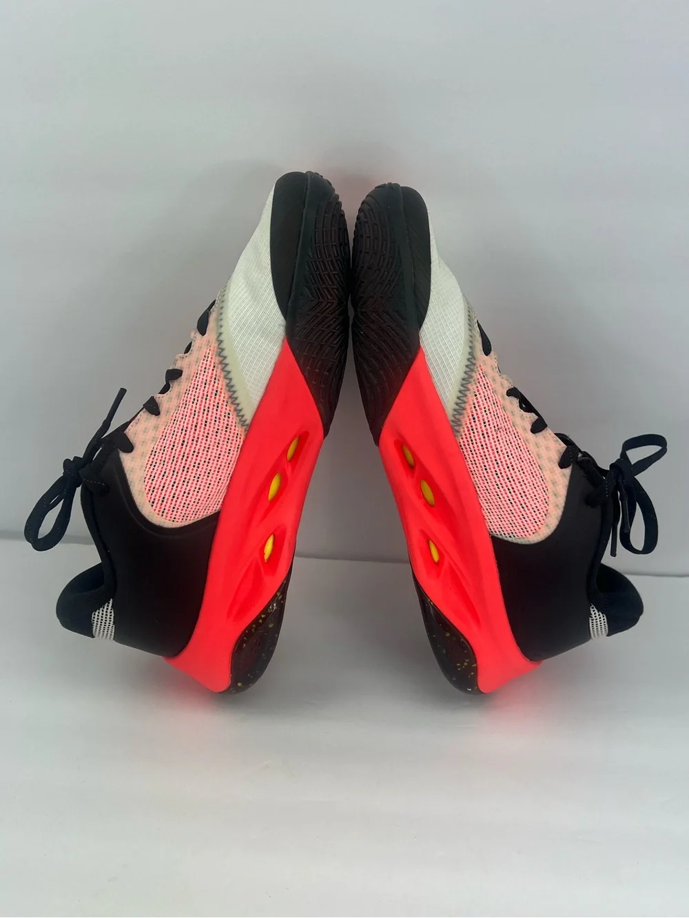 SKETCHERS PERFORMANCE SKX FLOAT BASKETBALL PERFORMANCE TENNIS SOES, SIZE 8.5